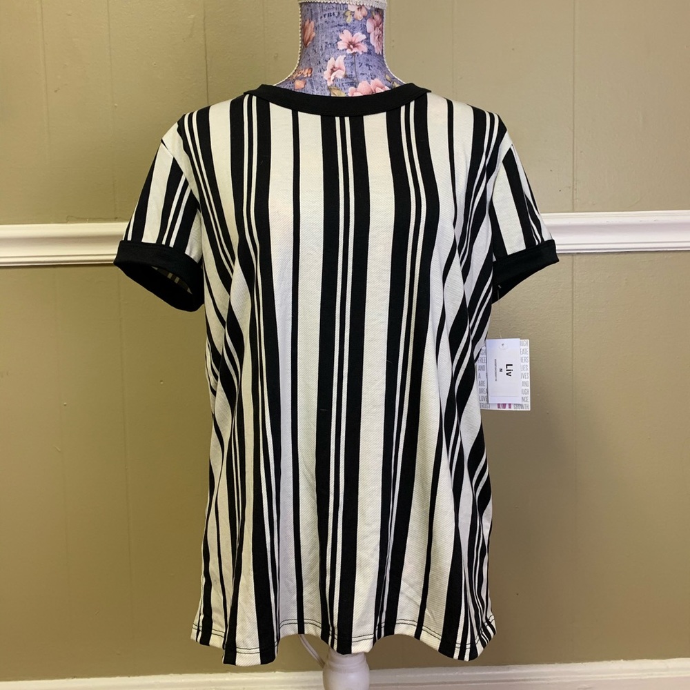 Lularoe Liv tee